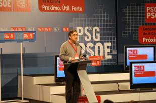 Moreda apadri&ntilde;ou a entrada de Caama&ntilde;o no organigrama do PSdeG