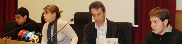 Na presentaci&oacute;n, Fern&aacute;ndez de Rota, Alba Nogueira, Anxo Louzao e Marcos Loureiro