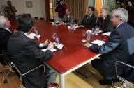 Un momento da reuni&oacute;n / Ana Varela