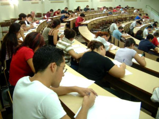 Esta semana cel&eacute;branse as &uacute;ltimas oposici&oacute;ns con proba en galego