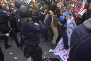 O 53,8% dos galegos considera que os xu&iacute;ces favorecen &aacute; polic&iacute;a fronte ao cidad&aacute;n