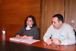 Cristina Gomis e Gon&ccedil;alo Cordeiro, de Tagen Ata, participaron na presentaci&oacute;n de Exeria / Foto: Irene Touri&ntilde;o
