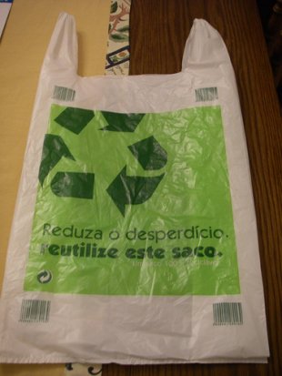 Campa&ntilde;a de reduci&oacute;n das bolsas de Pingo Doce