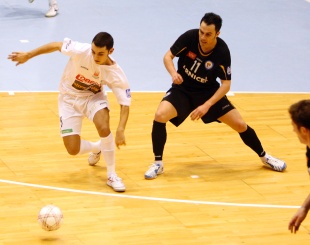 Imaxe do partido entre o Lobelle e o Carnicer Torrej&oacute;n