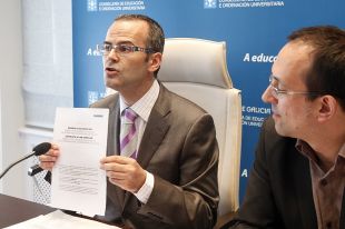Os cuestionarios paralelos eran id&eacute;nticos aos que repartiu a consellar&iacute;a