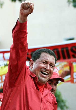 O presidente do PSUV Hugo Chávez en campaña