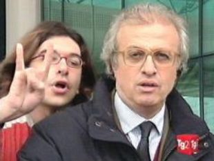 Paolini interrompendo ao presentador