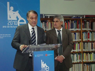 Roberto Varela estivo acompa&ntilde;ado polo director xeral Francisco L&oacute;pez