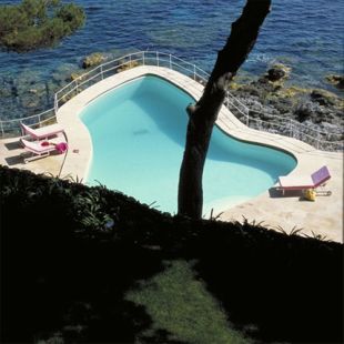 Imaxe da piscina de Pedro J. Ram&iacute;rez en Costa dels Pins