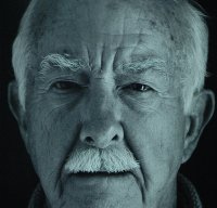 Amancio Caama&ntilde;o, represaliado