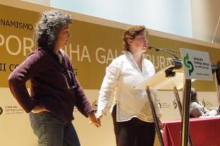 Lidia Senra e Carme Freire, forman parte da actual executiva