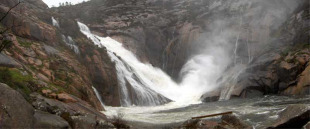 O r&iacute;o Xallas &eacute; o sistema fluvial con maior potencia instalada dentro dos sistemas de explotaci&oacute;n hidroel&eacute;ctrica das bac&iacute;as de Galiza-Costa