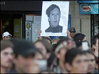 Unha protesta pola morte do mozo