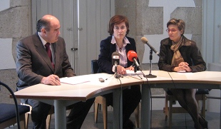 Carbonell, Veiguela e Leger&eacute;n, na presentaci&oacute;n da Gu&iacute;a de Salarios