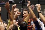 Os investidores recuperaron o bo &aacute;nimo coa axuda p&uacute;blica