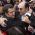 O famoso "abrazo do Obradoiro" entre S&aacute;nchez Gal&aacute;n, presidente de Iberdrola, e Feijoo / Foto: iberdrola.es