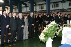 Funeral por un dos mari&ntilde;eiros afogados