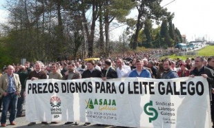 Os gandeiros protagonizaron mobilizaci&oacute;ns fronte as empresas