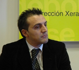 Bruno Garc&iacute;a, un dos seleccionadores e adestrador do Azkar Lugo, na presentaci&oacute;n