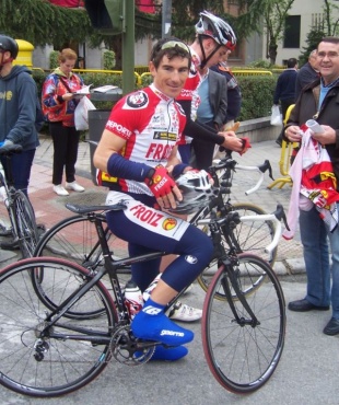 O ciclista do Super Froiz, &Oacute;scar Laguna, vencedor na pasada edici&oacute;n da 'Volta a Galiza'