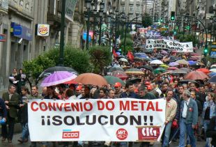 A cidade de Vigo botouse &aacute; r&uacute;a o 10 de xu&ntilde;o, para apoiar os folguistas / Imaxe: Z&eacute;lia Garcia