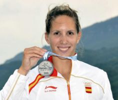 Teresa Portela, coa s&uacute;a medalla de prata