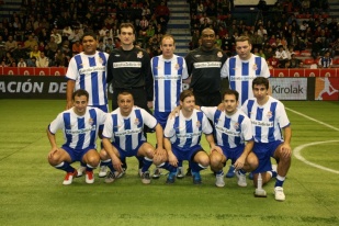O 11 inicial do Depor de veteranos, que xogar&aacute; esta sexta feira no Palacio dos Deportes de Riazor
