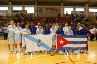 As irmandi&ntilde;as, o ano pasado no partido contra Cuba