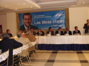 Feijoo fixo as declaraci&oacute;ns nun encontro con emigrantes galegos en Venezuela