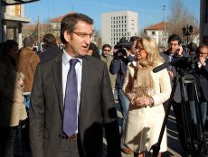 Núñez Feijoo con Corina Porro en Vigo esta segunda feira