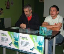 Marcos Payno e Carlos Barros, na presentación de 'Vozes Novas'