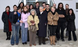 O equipo do documental, co propio D&iacute;az Pardo