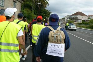 'Metal cami&ntilde;a por dignidade' / Imaxes da marcha: CIG