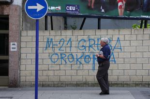 Imaxes das pintadas na r&uacute;a