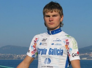 Vorganov, o ciclista do KGZ que xunto a Herrero conseguiu meterse na fuxida da 16&ordf; etapa