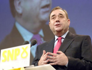 Alex Salmond (SNP), primeiro ministro de Escocia