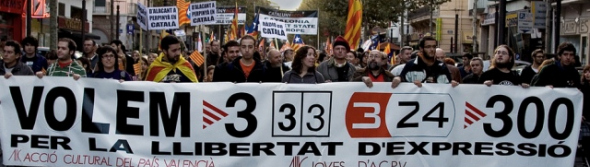 Manifestación en Valencia a favor da recepción da TV3