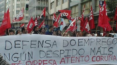 Manifestación dos traballadores de Atento / Foto: CXT