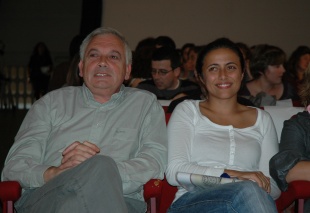 Guillerme Vázquez, na foto xunto con Iria Aboi, pechou a Asemblea