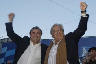 Luis Alberto Lacalle co seu candidato á vicepresidencia; Jorge Larrañaga