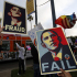 Cartaces contra Obama nunha recente manifestación do colectivo 'gay' nos EUA