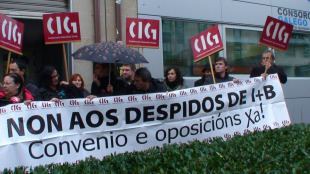 Os delegados sindicais manifestáronse este xoves diante do edificio do Consorcio