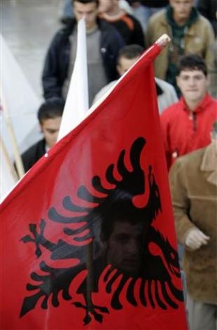 A independencia de Cosova está no aire