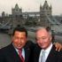 Chávez e Livingstone, nunha visita do primeiro a Londres