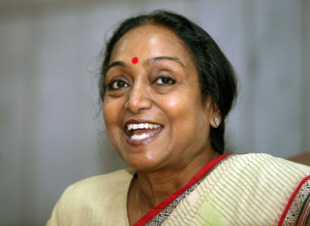 Meira Kumar foi escollida por unanimidade para presidir o parlamento indio