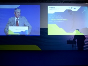 José Sócrates anuncia o lanzamento do concurso para o primeiro tramo do TAV Lisboa-Madrid, este luns en Évora