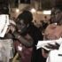 Mulleres angolanas exercendo o seu dereito ao voto