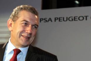 O, até o de agora, presidente do grupo PSA Peugeot-Citroën, Christian Streiff