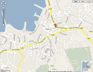 Situación exacta do instituto na vila / Google Maps