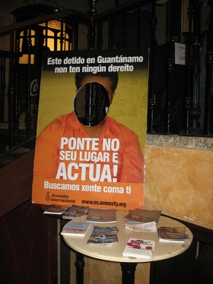 Mesa de AI en galego, polo peche de Guantánamo e contra o imperio do terror, liderado polos EUA